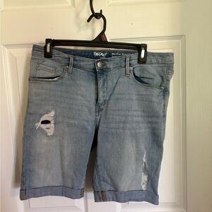 Wax Jean Women's Blue Distressed Jean Shorts